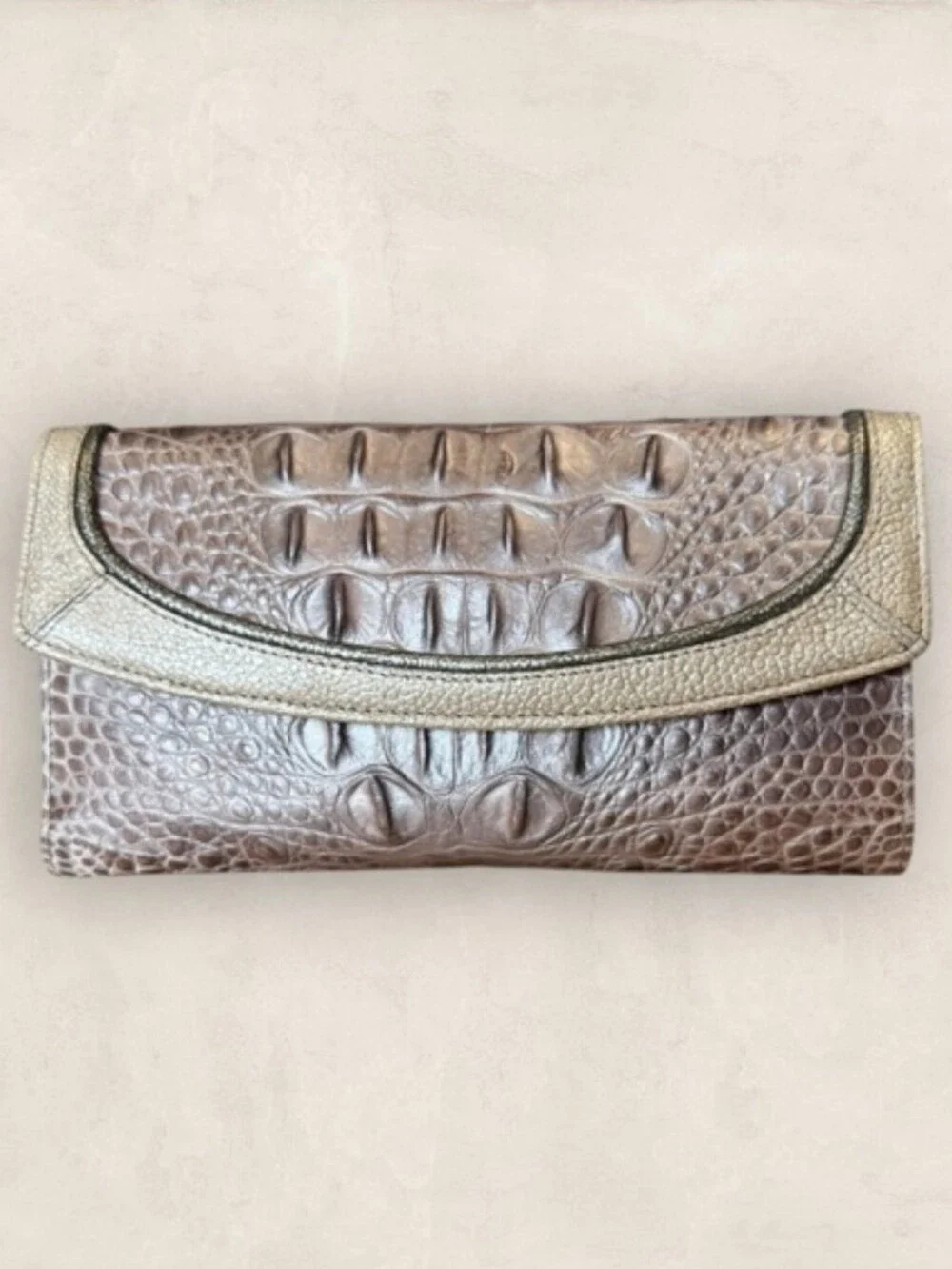 Brahmin NWT Croc Embossed Leather Wallet with Removable Checkbook - Picture 1 of 7
